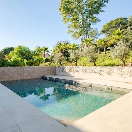 Le Sunny - Appt Climatise Avec Piscine Saint-Raphael (Var)